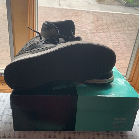 Jordan 1 shadows - Picture 5 of 5